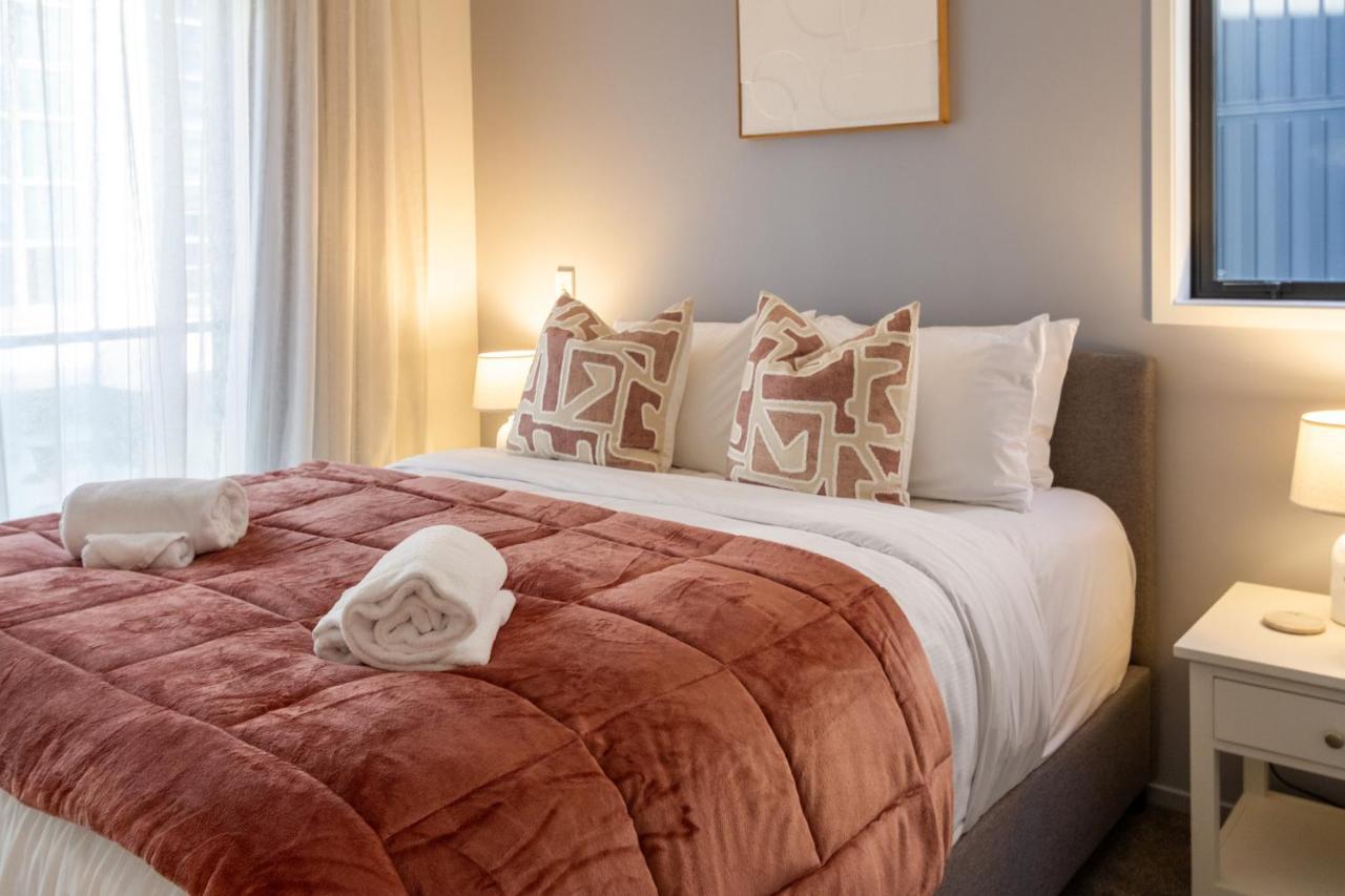 Walk To Riverside Market 4 Bed 4 Bath With Car Park Christchurch Kültér fotó